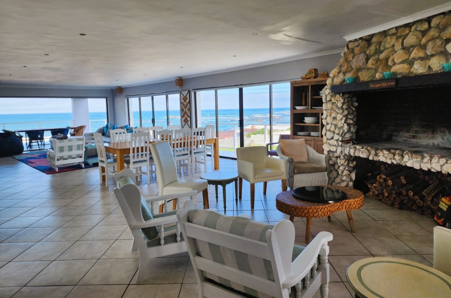 6 Bedroom Property for Sale in Kleinbaai Western Cape